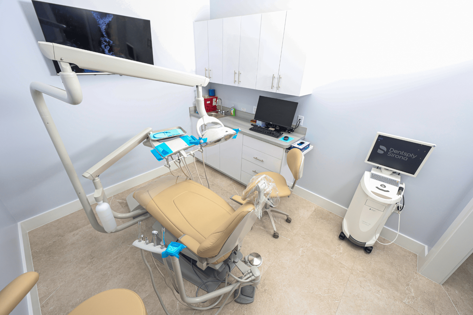 dentist treatment room